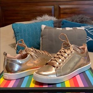 Metallic Tennis Shoe